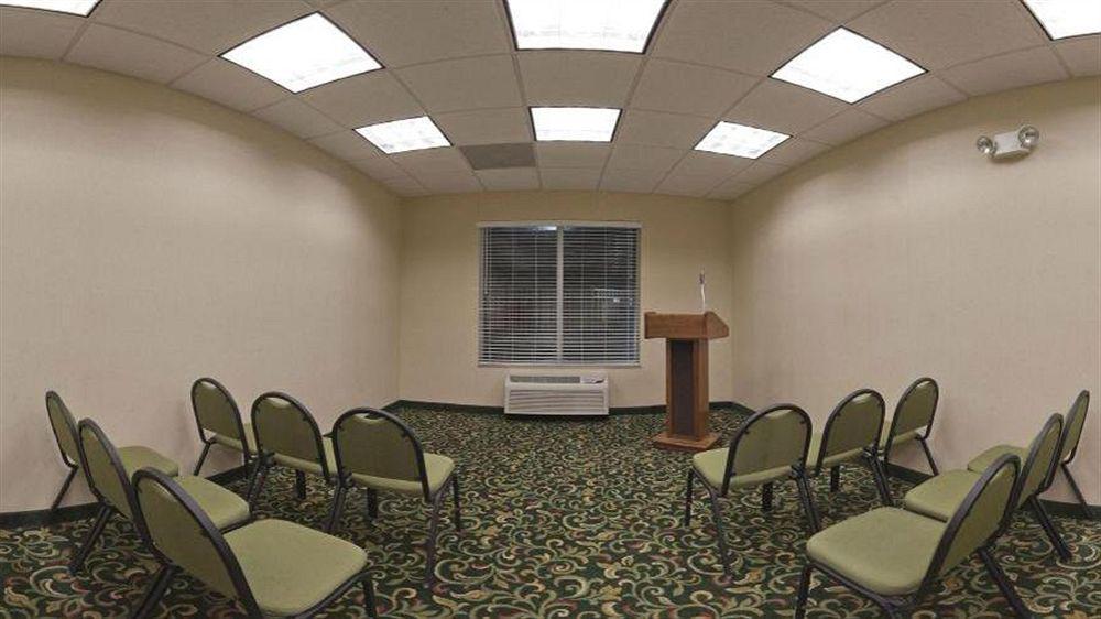 Holiday Inn Express New Orleans East By Ihg Bagian luar foto