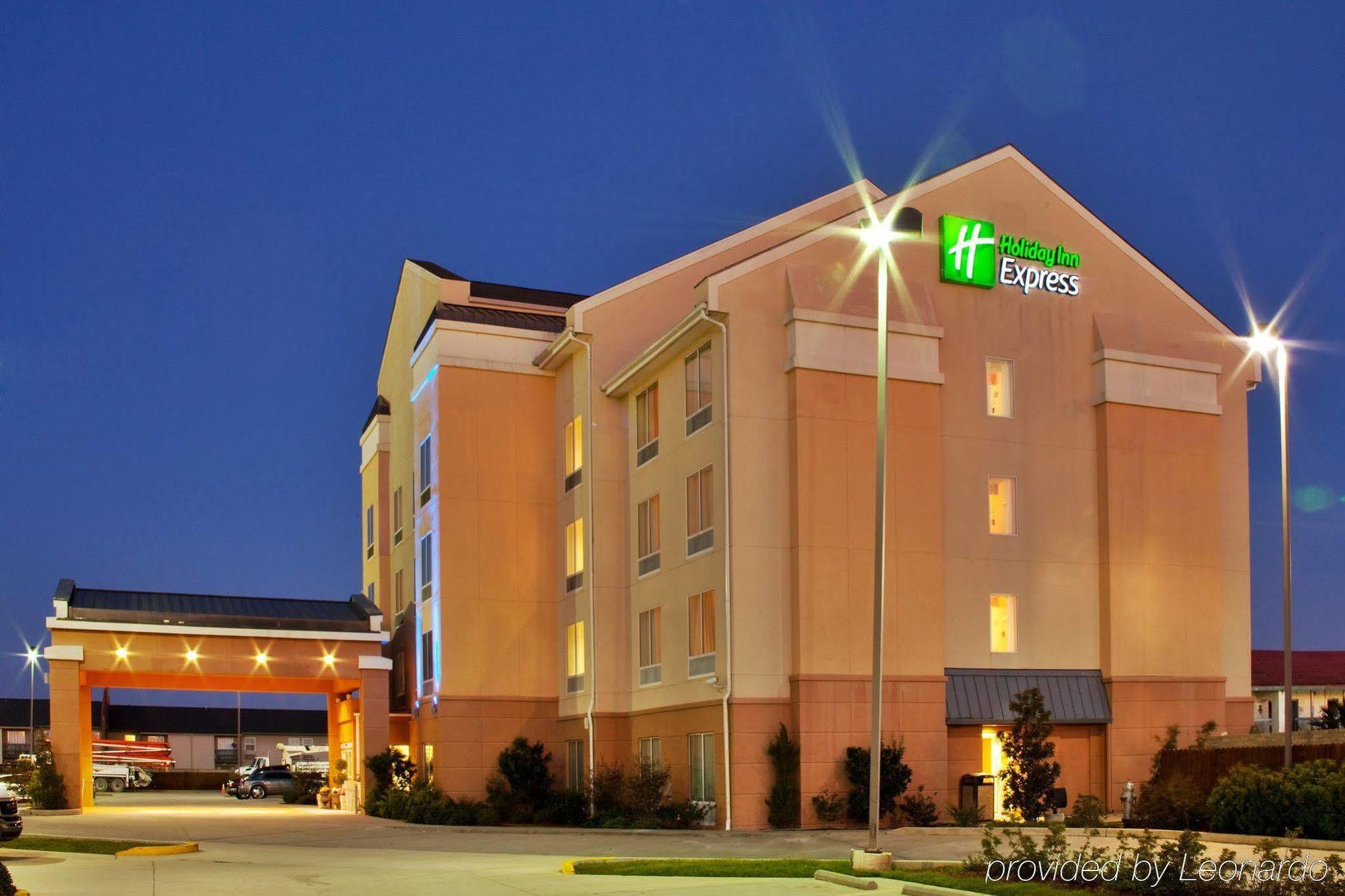 Holiday Inn Express New Orleans East By Ihg Bagian luar foto