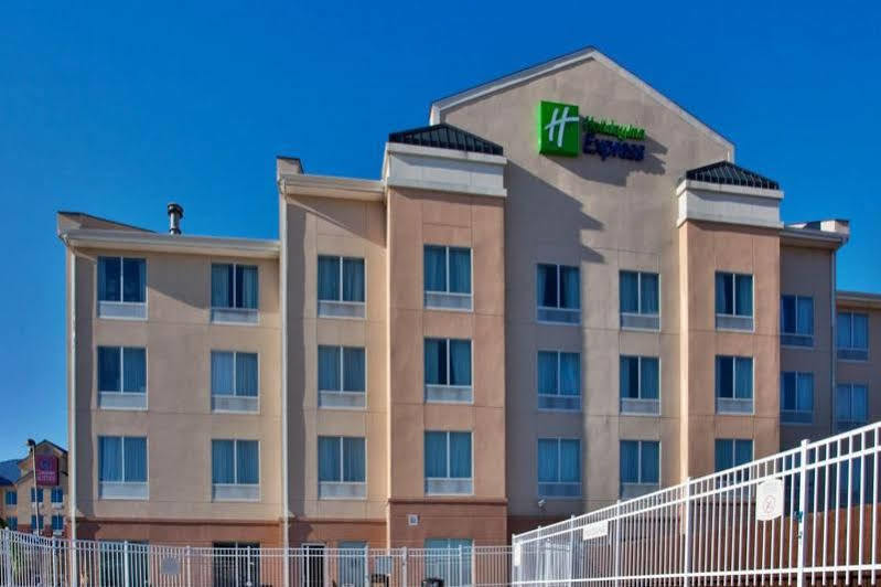 Holiday Inn Express New Orleans East By Ihg Bagian luar foto